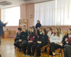 Путешествие по Беларуси и миру вместе с серией «Мир путешествий» и книгой «99 знаменитых мест Беларуси» Путешествие по Беларуси и миру вместе с серией «Мир путешествий» и книгой «99 знаменитых мест Беларуси»